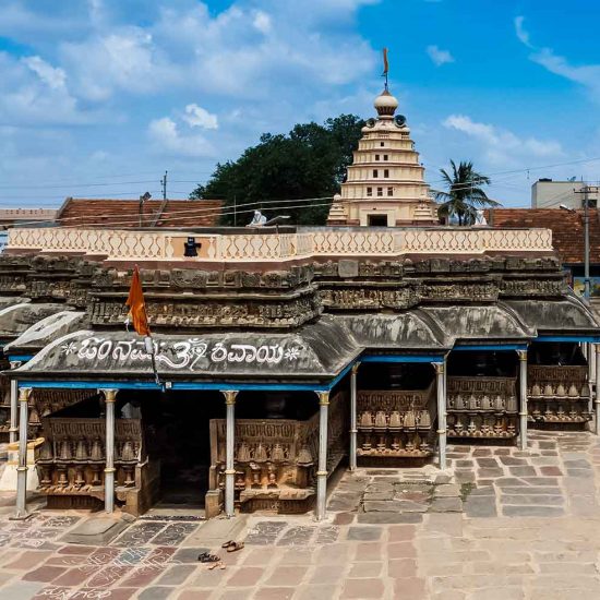 Shambulingeshwar Temple, Kundgol