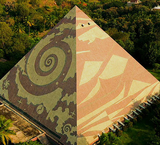 Pyramid Valley