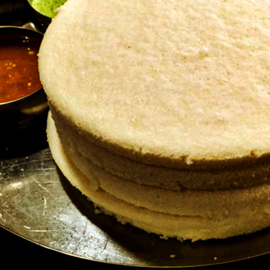 ತಟ್ಟೆ ಇಡ್ಲಿ