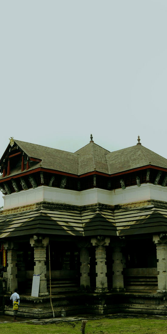 ಸಾವಿರ ಕಂಬಗಳ ಬಸದಿ